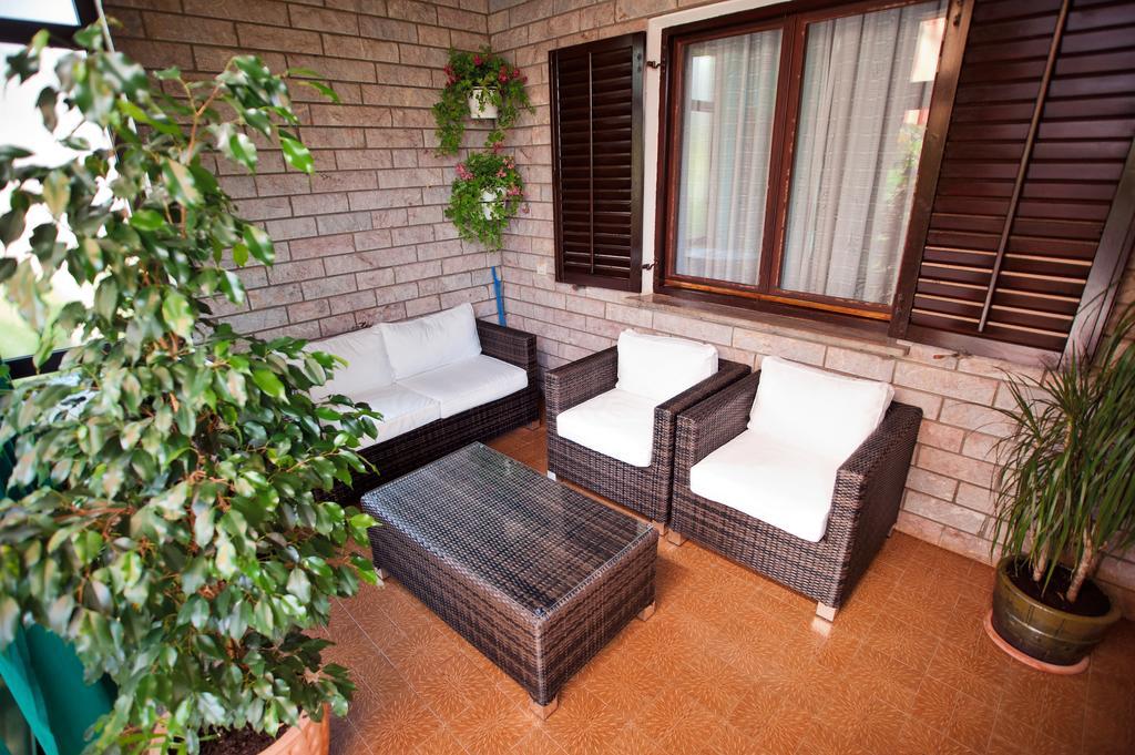 Marija Rooms & Apartments Умаг Экстерьер фото